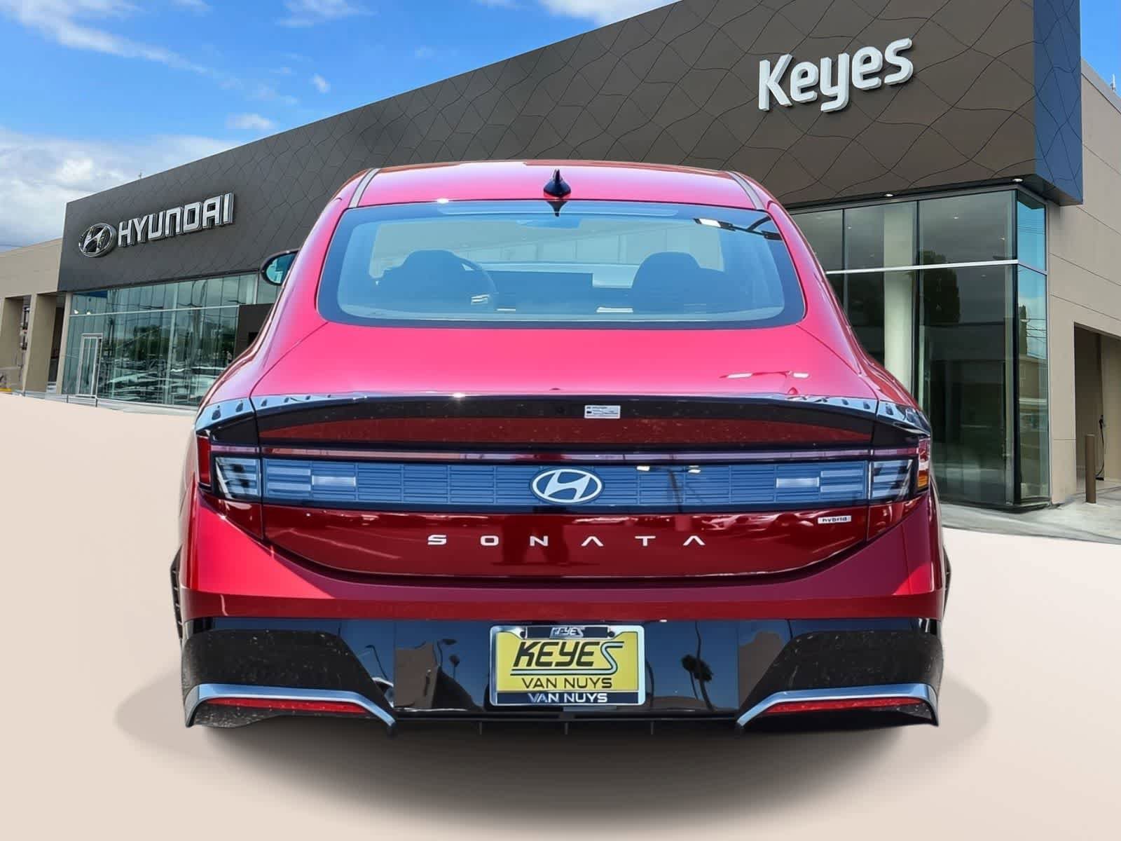 Certified 2025 Hyundai Sonata SEL FWD image 6