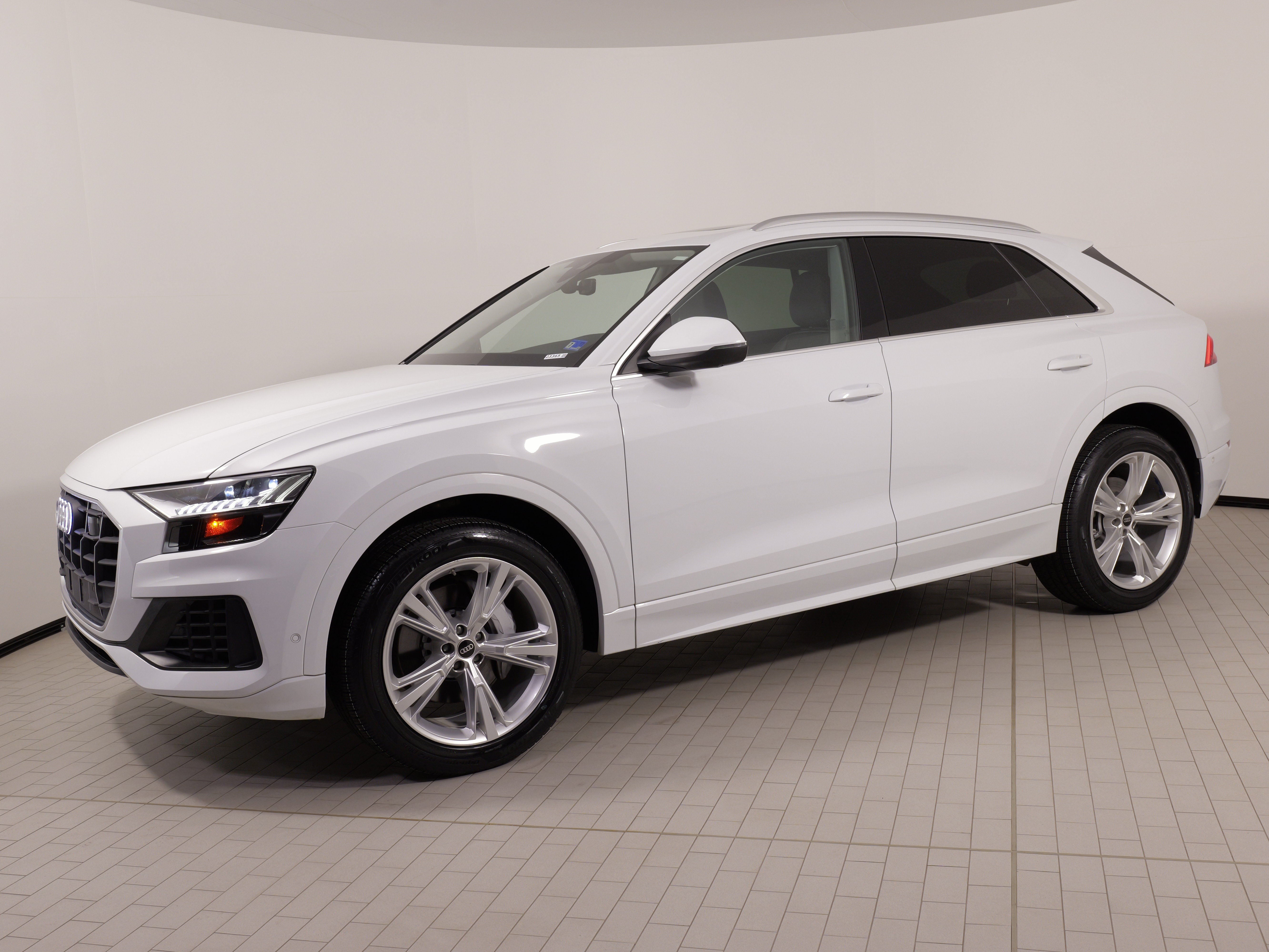 Used 2023 Audi Q8 Premium Plus w/ Premium Plus Package