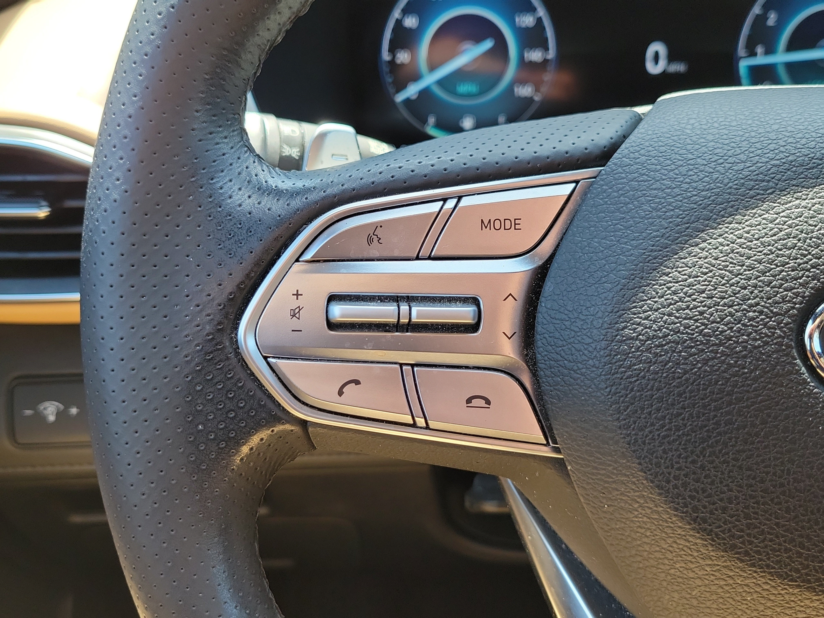 Used 2023 Hyundai Santa Fe Calligraphy AWD/4WD image 30