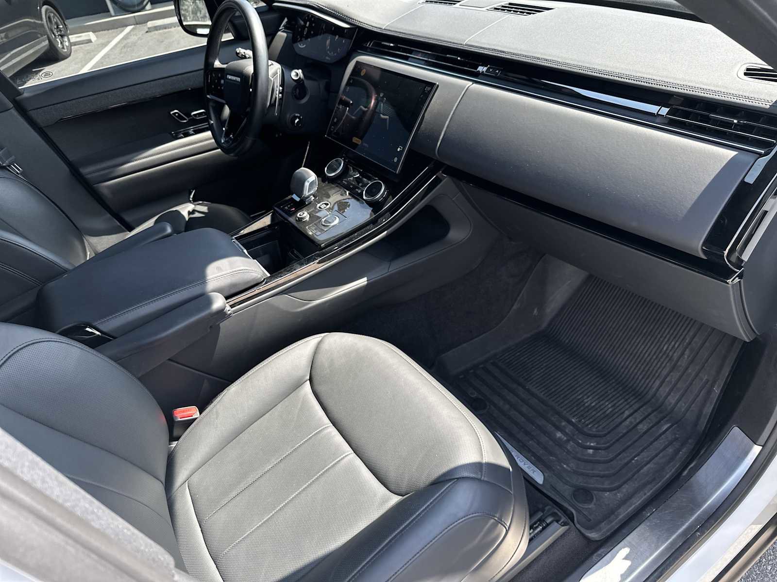 Used 2023 Land Rover Range Rover Sport SE Dynamic AWD/4WD image 23