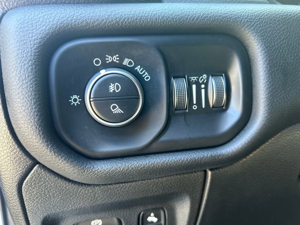 Used 2020 RAM 1500 Laramie w/ Sport Appearance Package image 63
