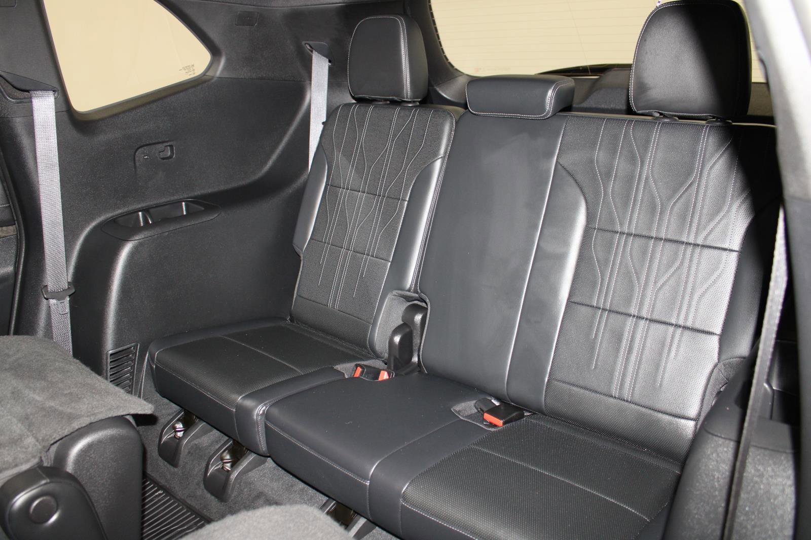 Used 2025 Buick Enclave Avenir w/ Super Cruise Package image 26