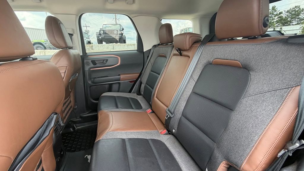 Used 2021 Ford Bronco Sport Outer Banks w/ Outer Banks Package (96D) AWD/4WD image 15