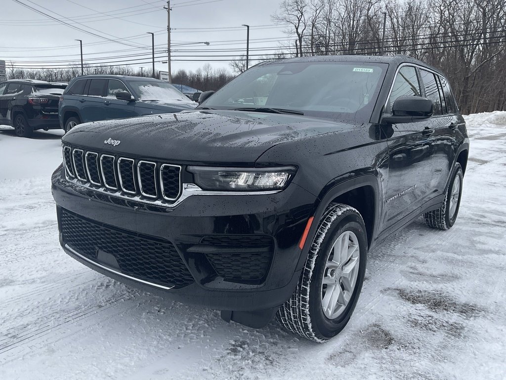 New 2026 Jeep Grand Cherokee 4WD image 3