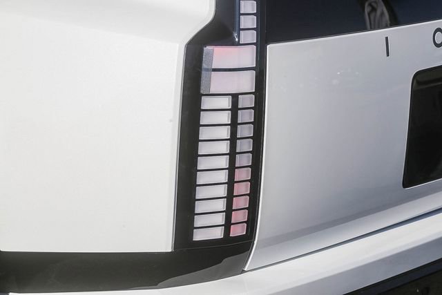 New 2026 Hyundai Ioniq 9 Limited image 10