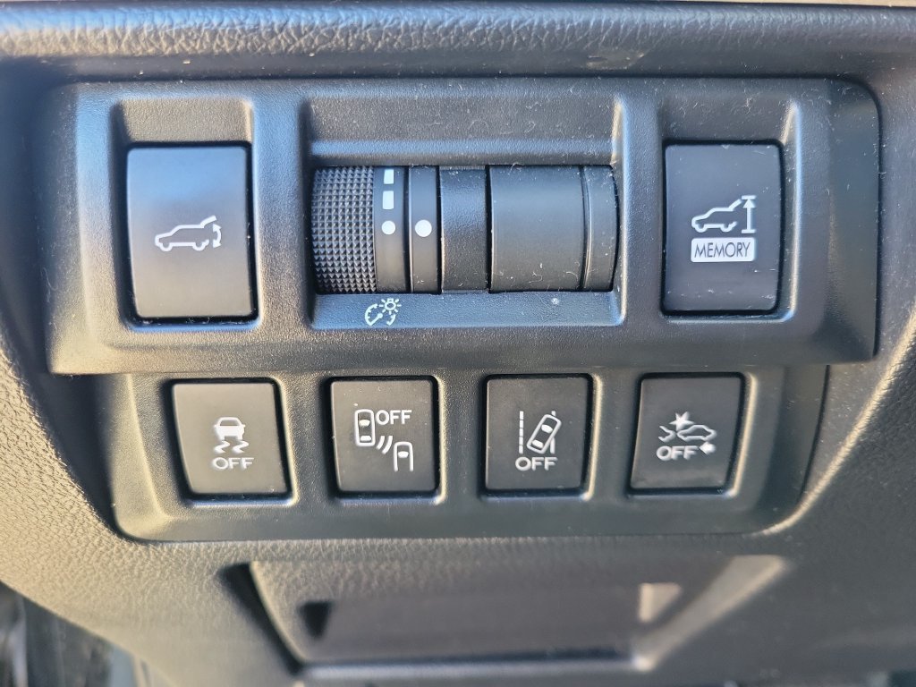 Used 2019 Subaru Outback 2.5i Touring AWD/4WD image 22