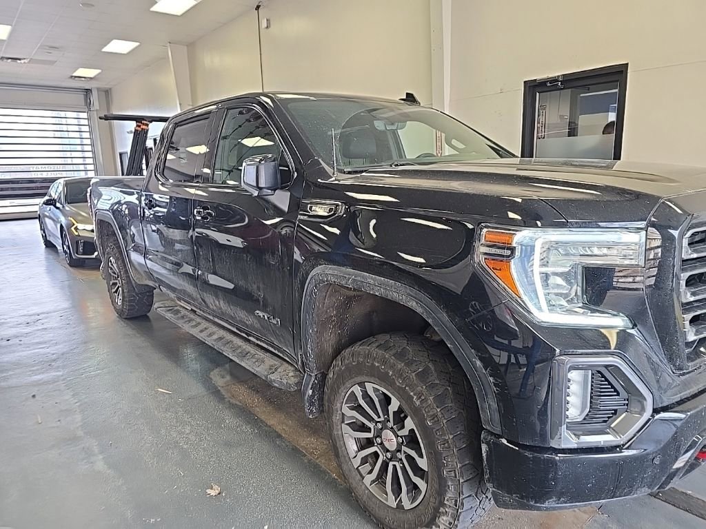 Used 2021 GMC Sierra 1500 AT4 w/ AT4 Value Package AWD/4WD image 1