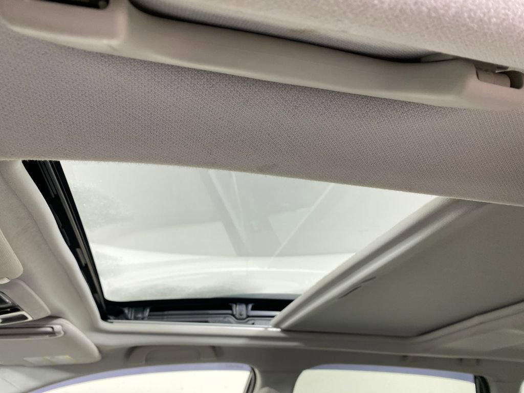 Used 2017 Subaru Forester 2.5i Premium w/ All-Weather Package image 9