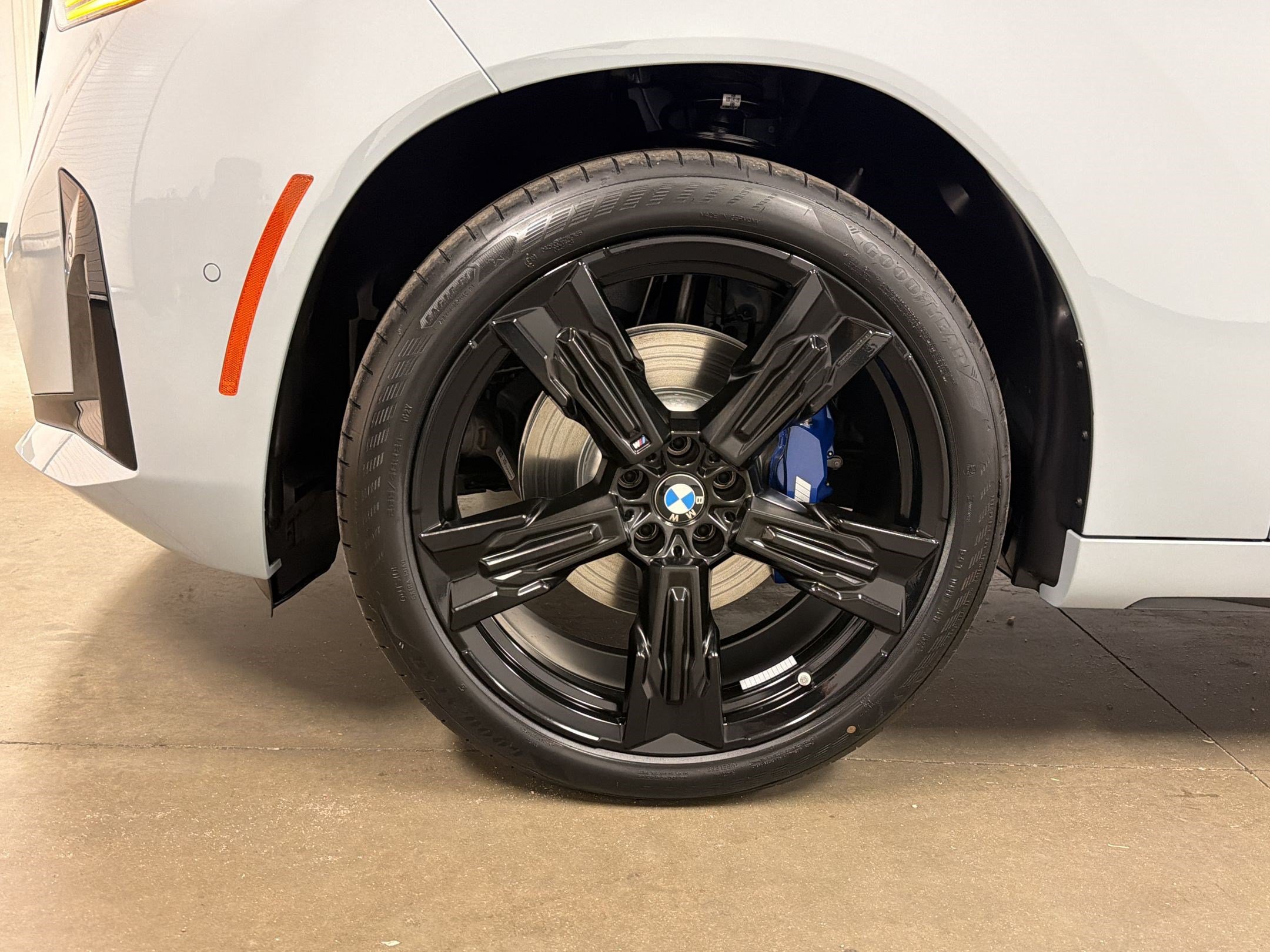 New 2026 BMW X3 xDrive30i w/ Premium Package AWD/4WD image 13