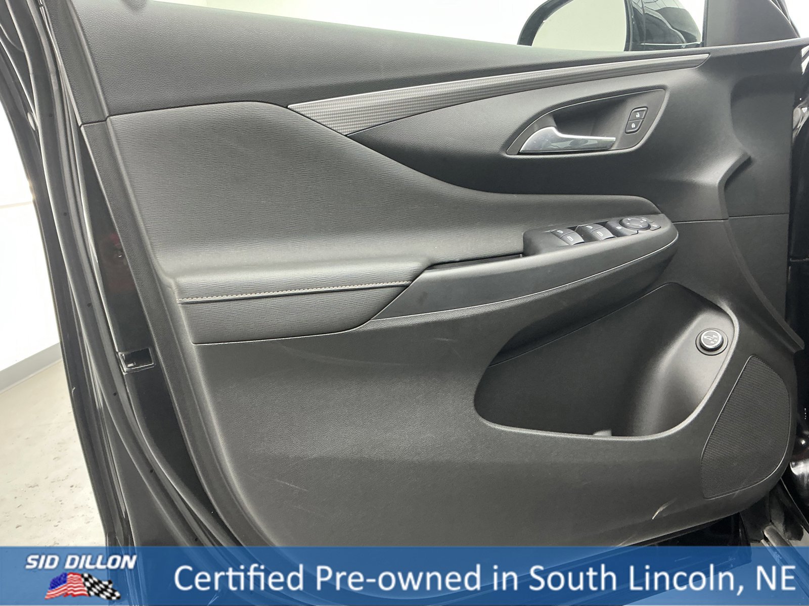 Used 2025 Buick Envista Avenir image 14