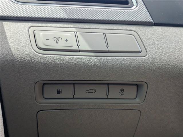 Used 2015 Hyundai Sonata SE FWD image 15