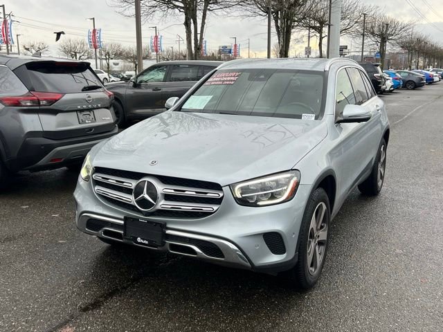 Used 2022 Mercedes-Benz GLC 300 4MATIC image 3
