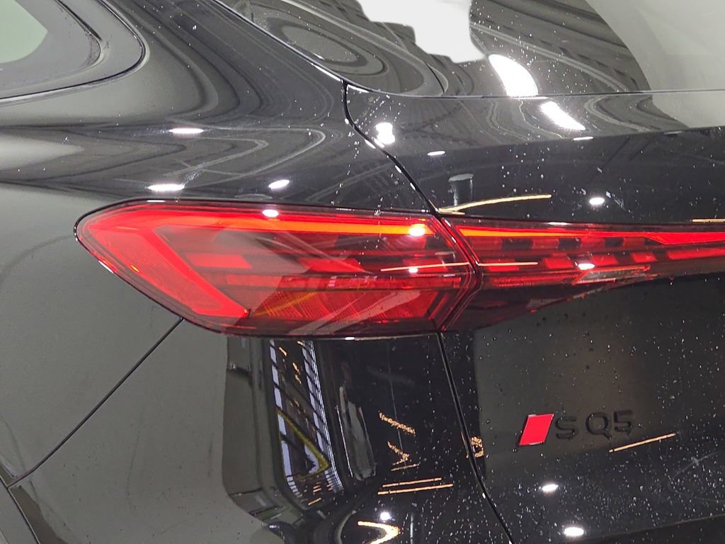 New 2026 Audi SQ5 Premium Plus AWD/4WD image 33