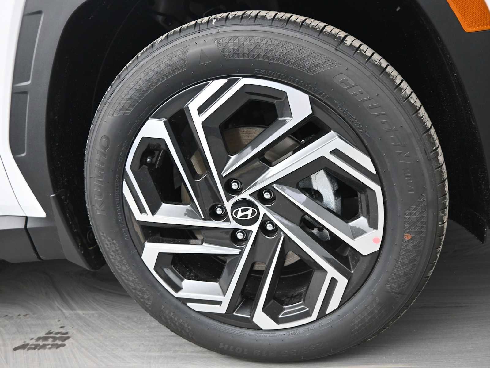 New 2026 Hyundai Tucson Limited image 10