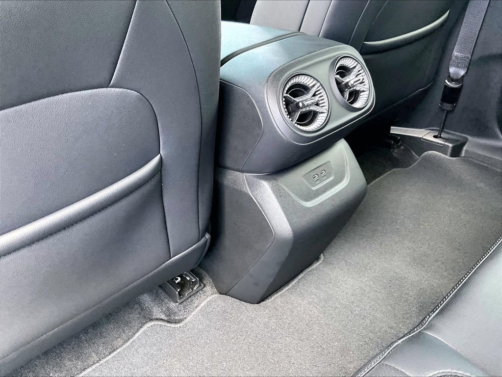 Used 2024 Chevrolet Blazer EV LT AWD/4WD image 28