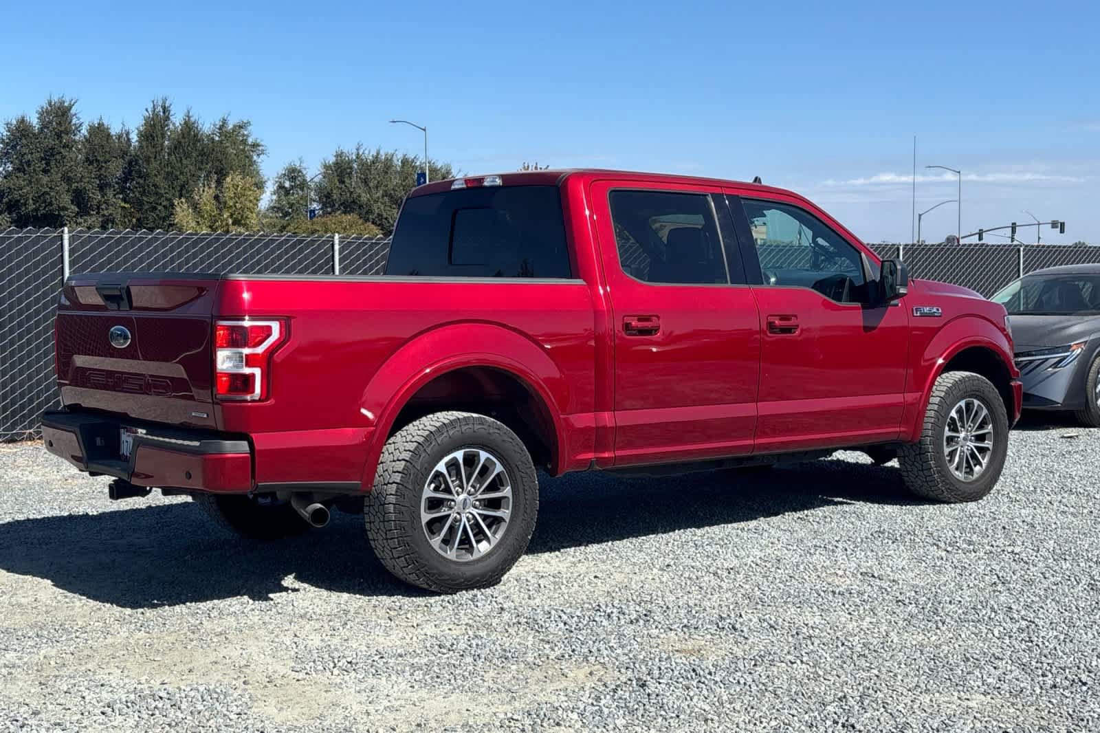 Used 2019 Ford F150 XLT w/ Equipment Group 302A Luxury AWD/4WD image 3