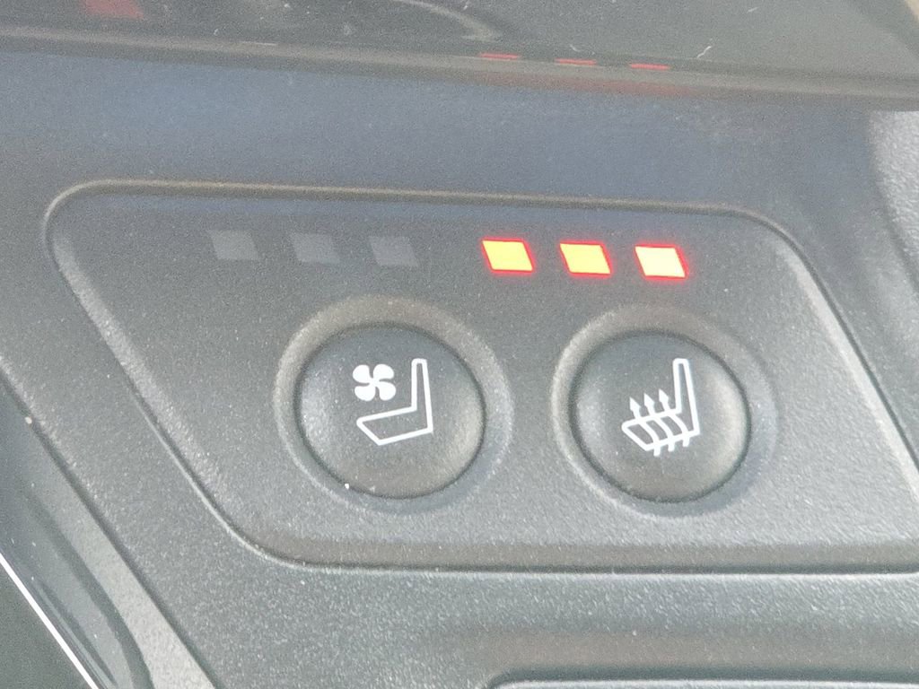 Used 2020 Honda Odyssey Elite image 6