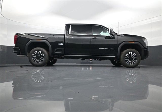 New 2026 GMC Sierra 3500 Denali Ultimate image 24