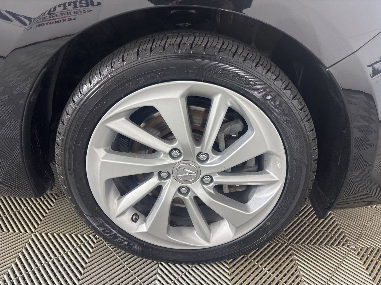 Used 2017 Acura ILX w/ Premium Package image 38