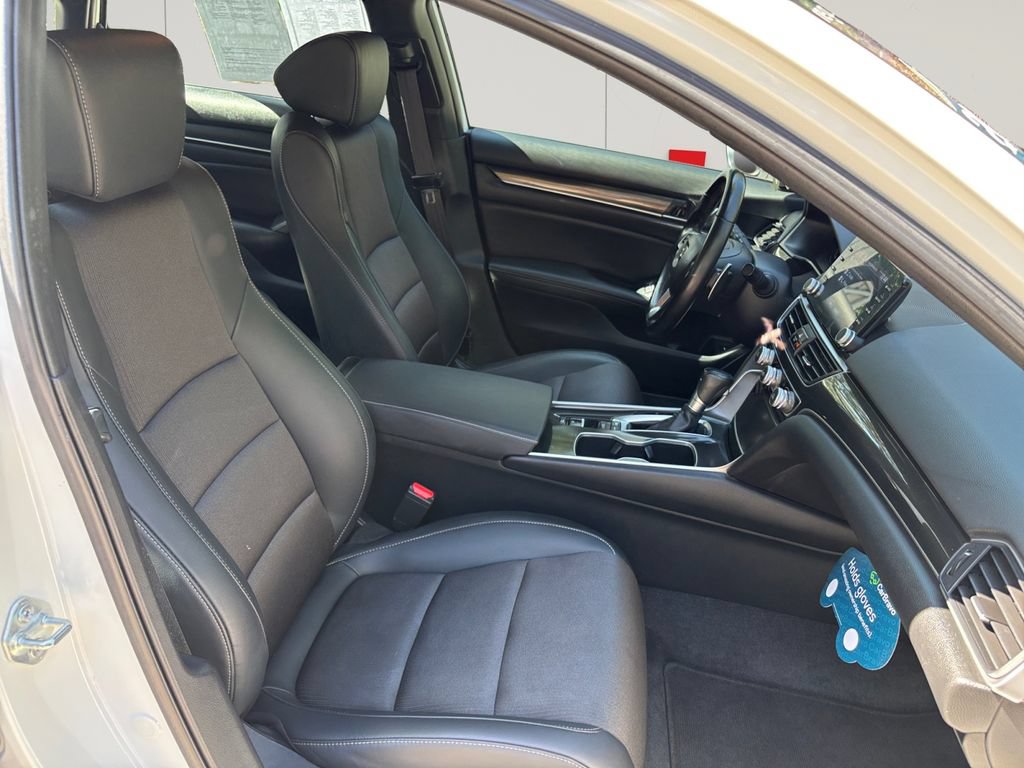 Used 2022 Honda Accord Sport image 16