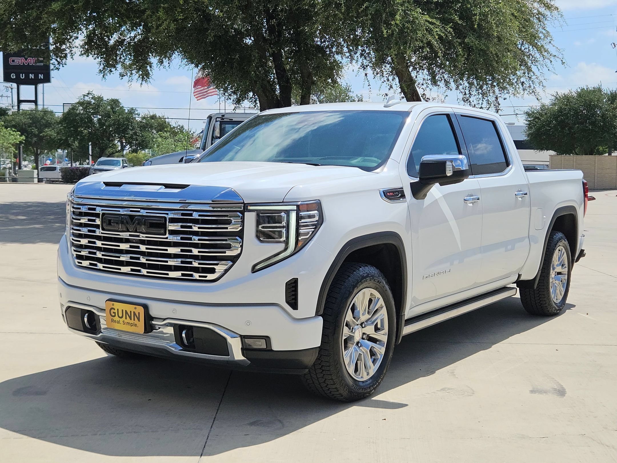 Certified 2023 GMC Sierra 1500 Denali w/ Technology Package AWD/4WD image 7