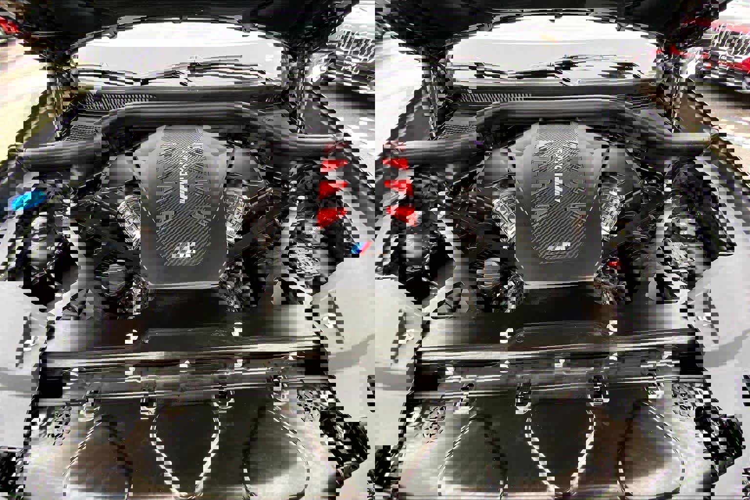 Used 2025 BMW X5 M Competition w/ Executive Package image 29