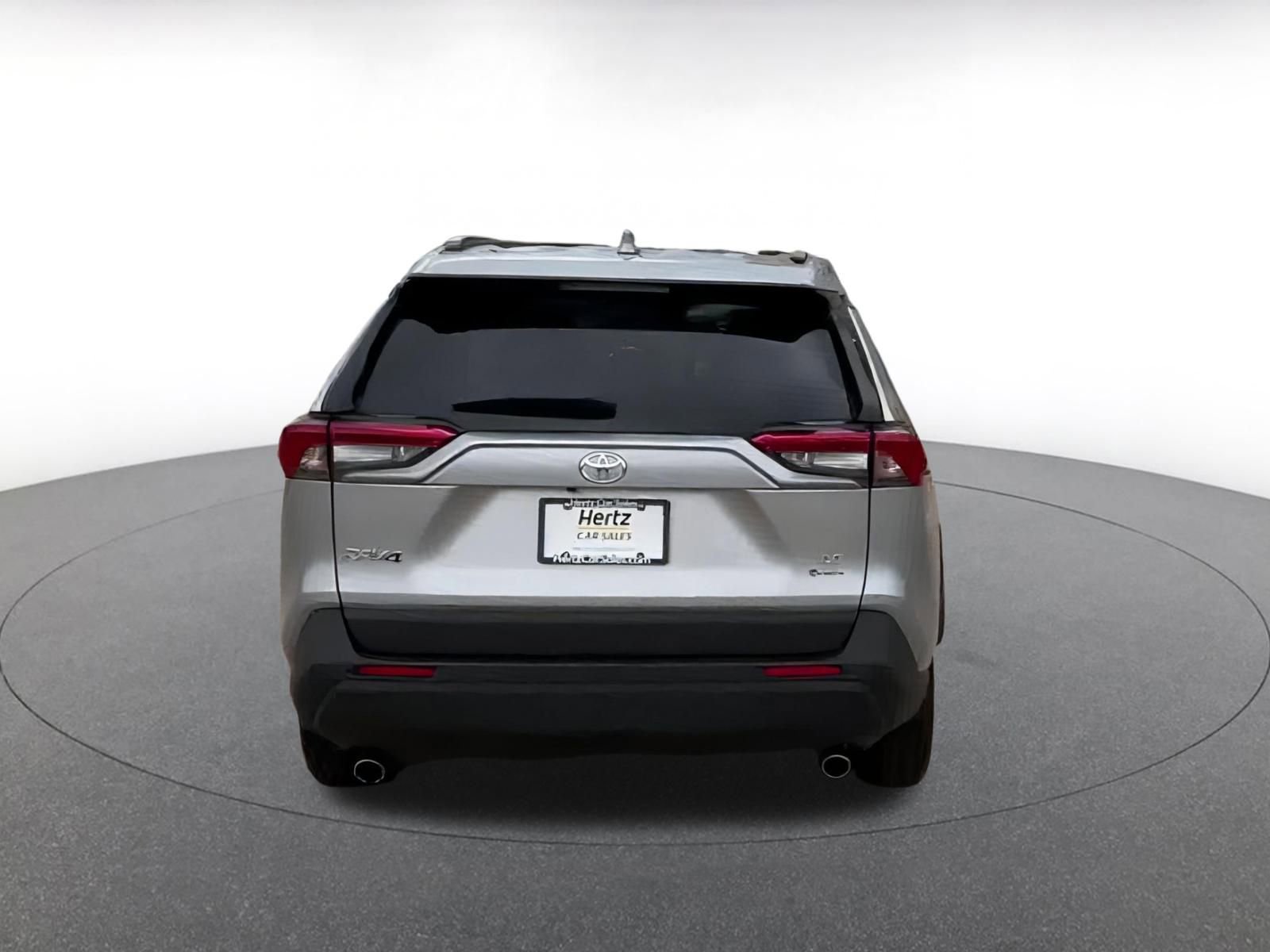 Used 2025 Toyota RAV4 LE image 12