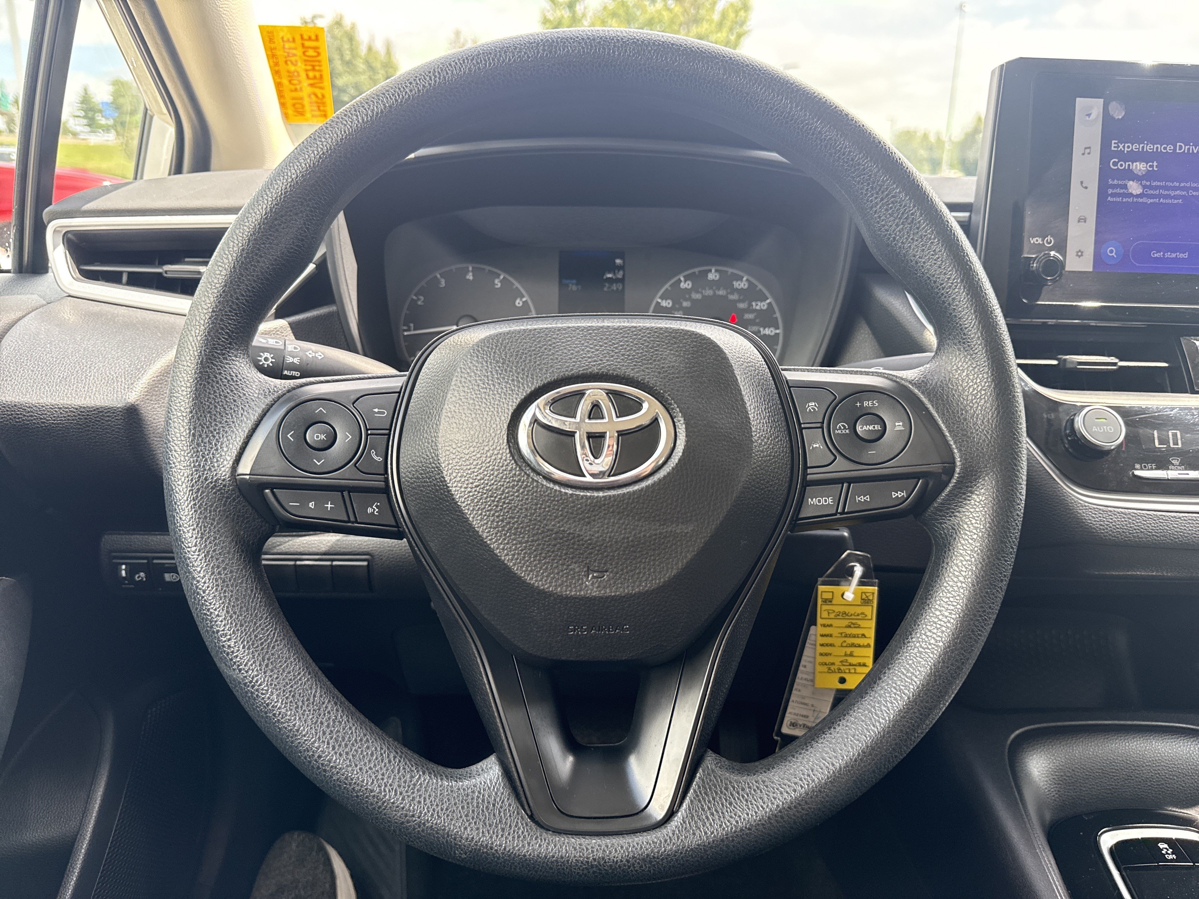 Used 2025 Toyota Corolla LE FWD image 16