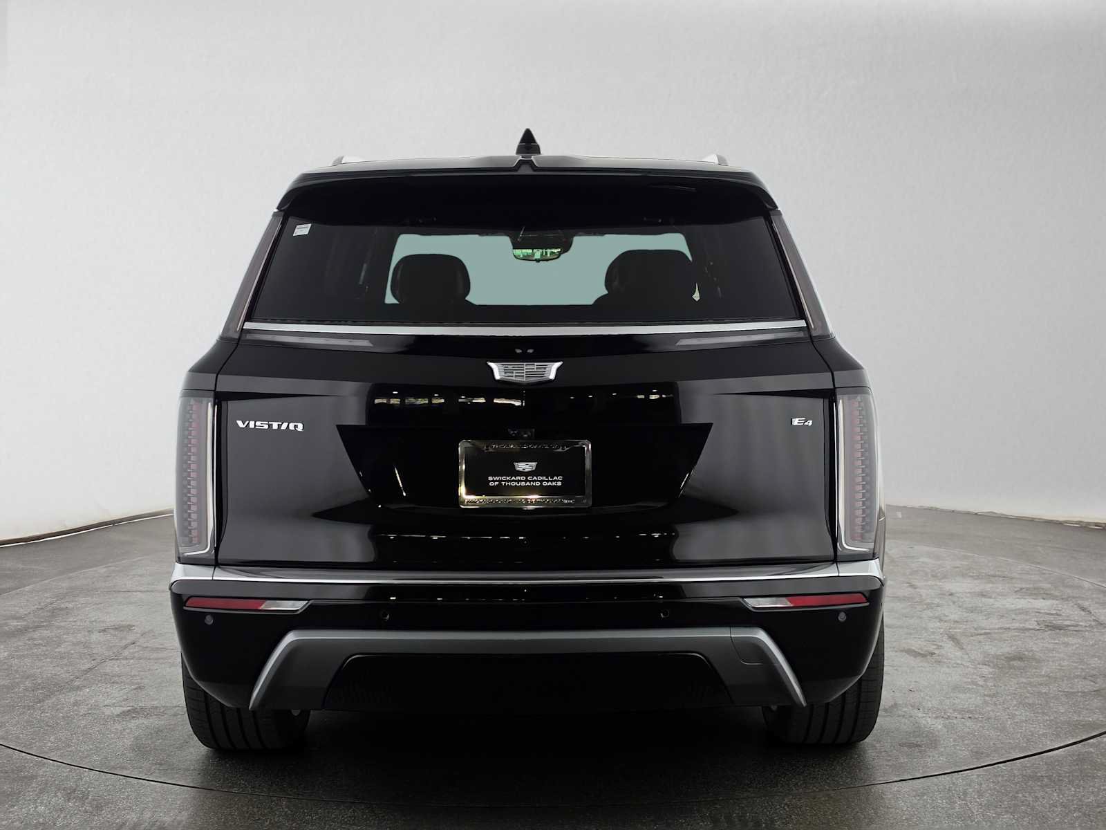 New 2027 Cadillac Vistiq Luxury AWD/4WD image 4