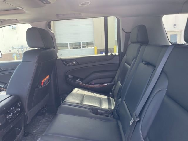 Used 2019 Chevrolet Suburban Premier AWD/4WD image 13