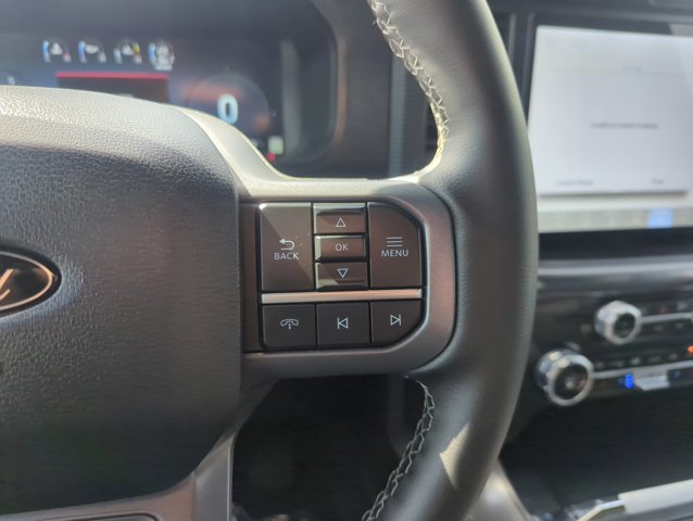 Used 2025 Ford F150 Lariat w/ Equipment Group 502A High AWD/4WD image 17
