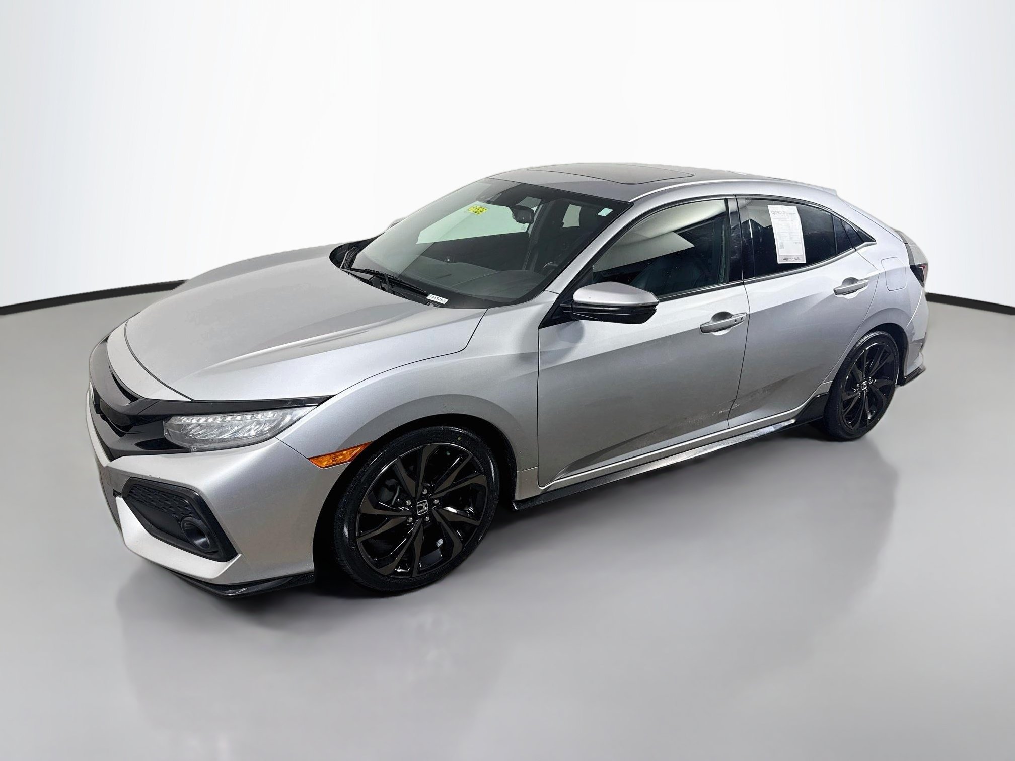 Used 2018 Honda Civic Sport Touring image 3