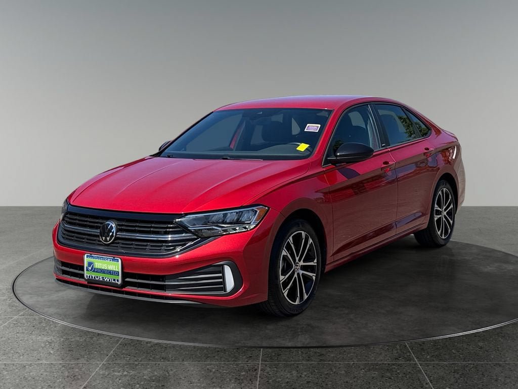 Used 2024 Volkswagen Jetta Sport FWD image 3