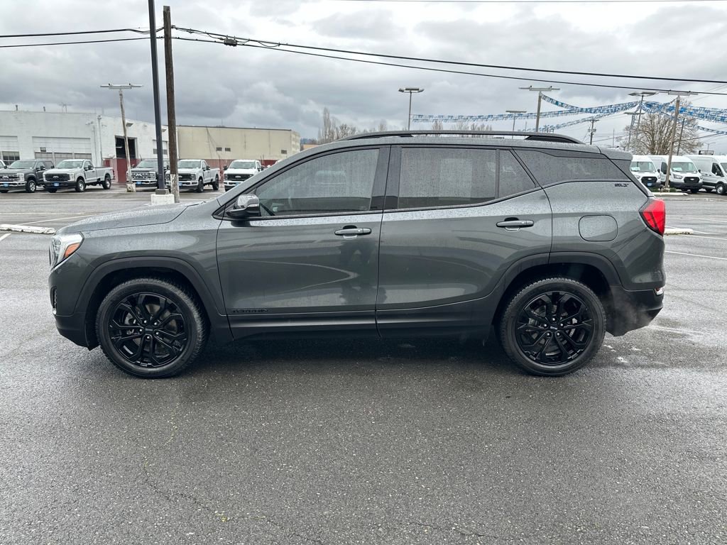 Used 2020 GMC Terrain SLT w/ Preferred Package image 3