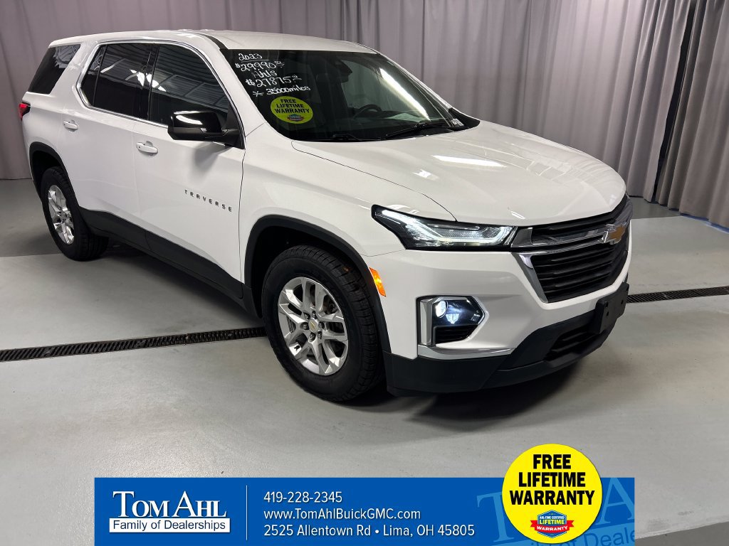 Used 2023 Chevrolet Traverse LS