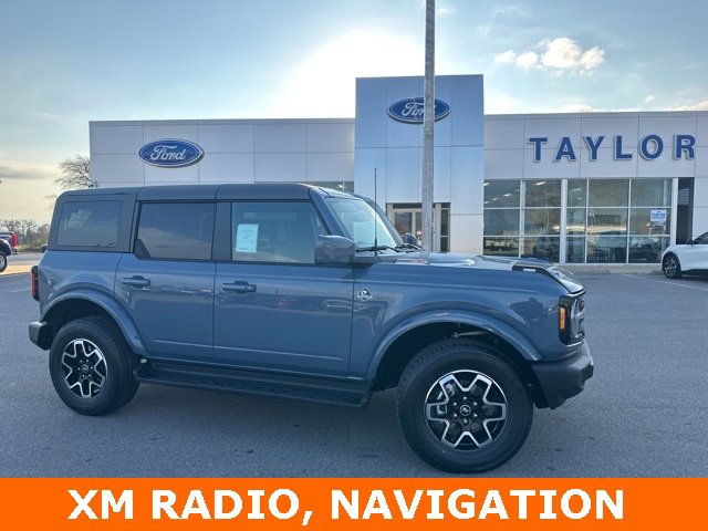 New 2025 Ford Bronco Outer Banks