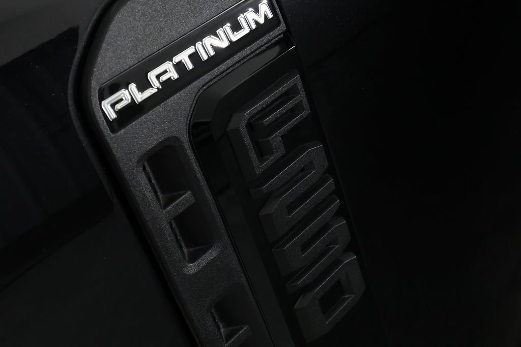 Used 2025 Ford F250 Platinum w/ FX4 Off-Road Package image 57