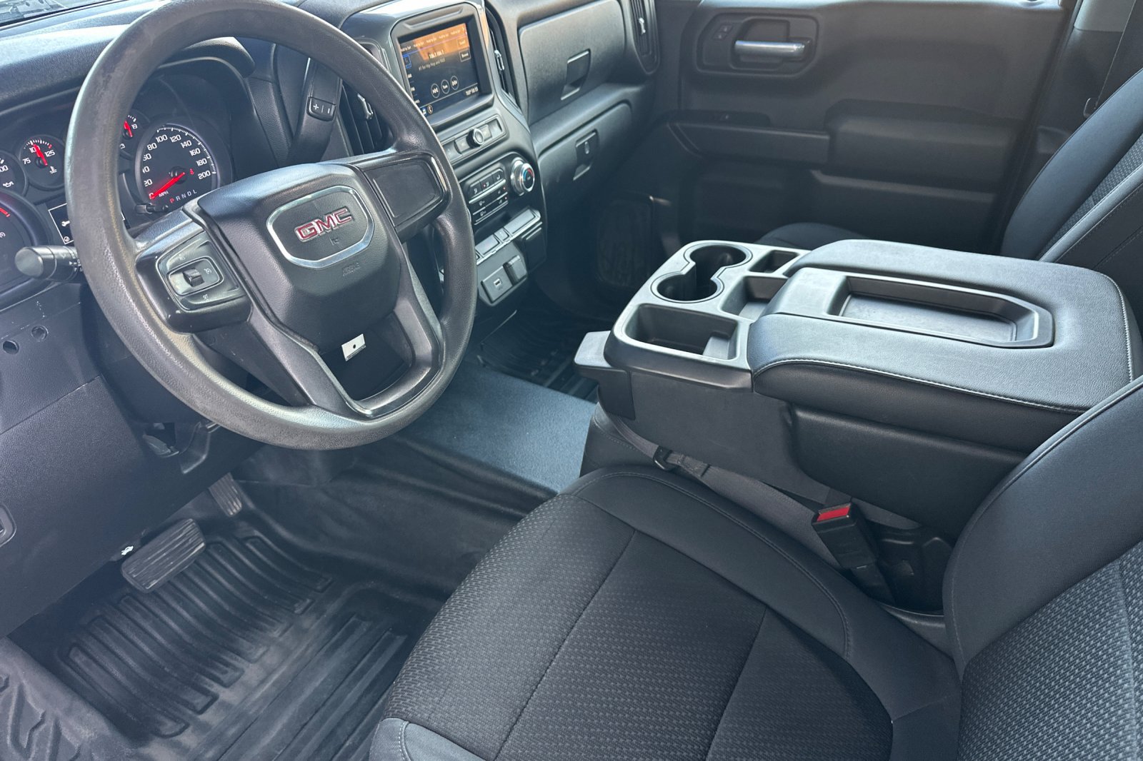 Used 2019 GMC Sierra 1500 4x4 Crew Cab w/ Trailering Package image 13