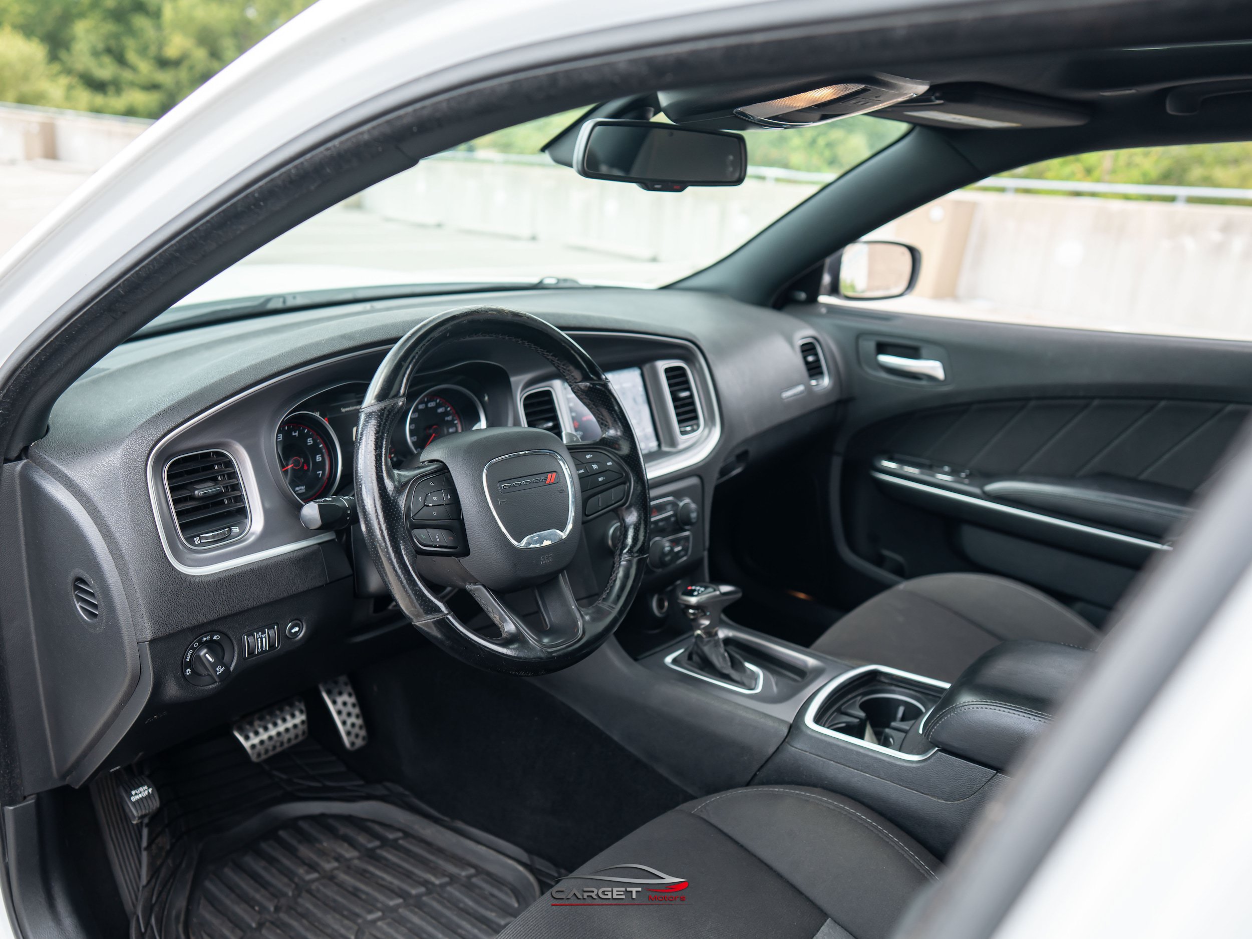 Used 2019 Dodge Charger Scat Pack RWD image 13