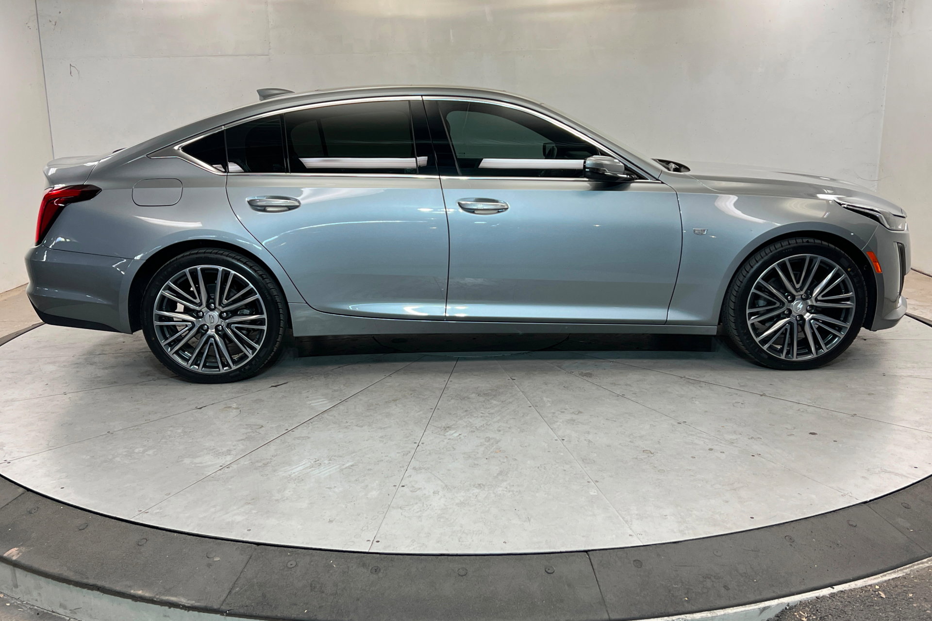 Used 2024 Cadillac CT5 Premium Luxury image 7