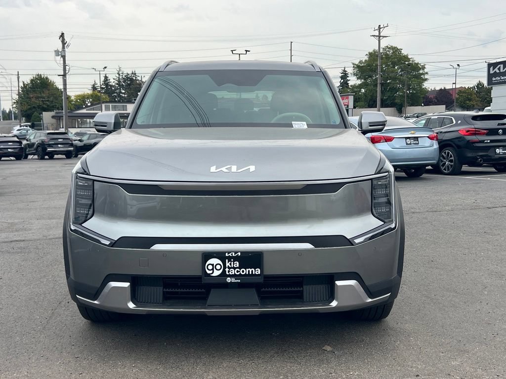 Used 2024 Kia EV9 Wind AWD/4WD image 4
