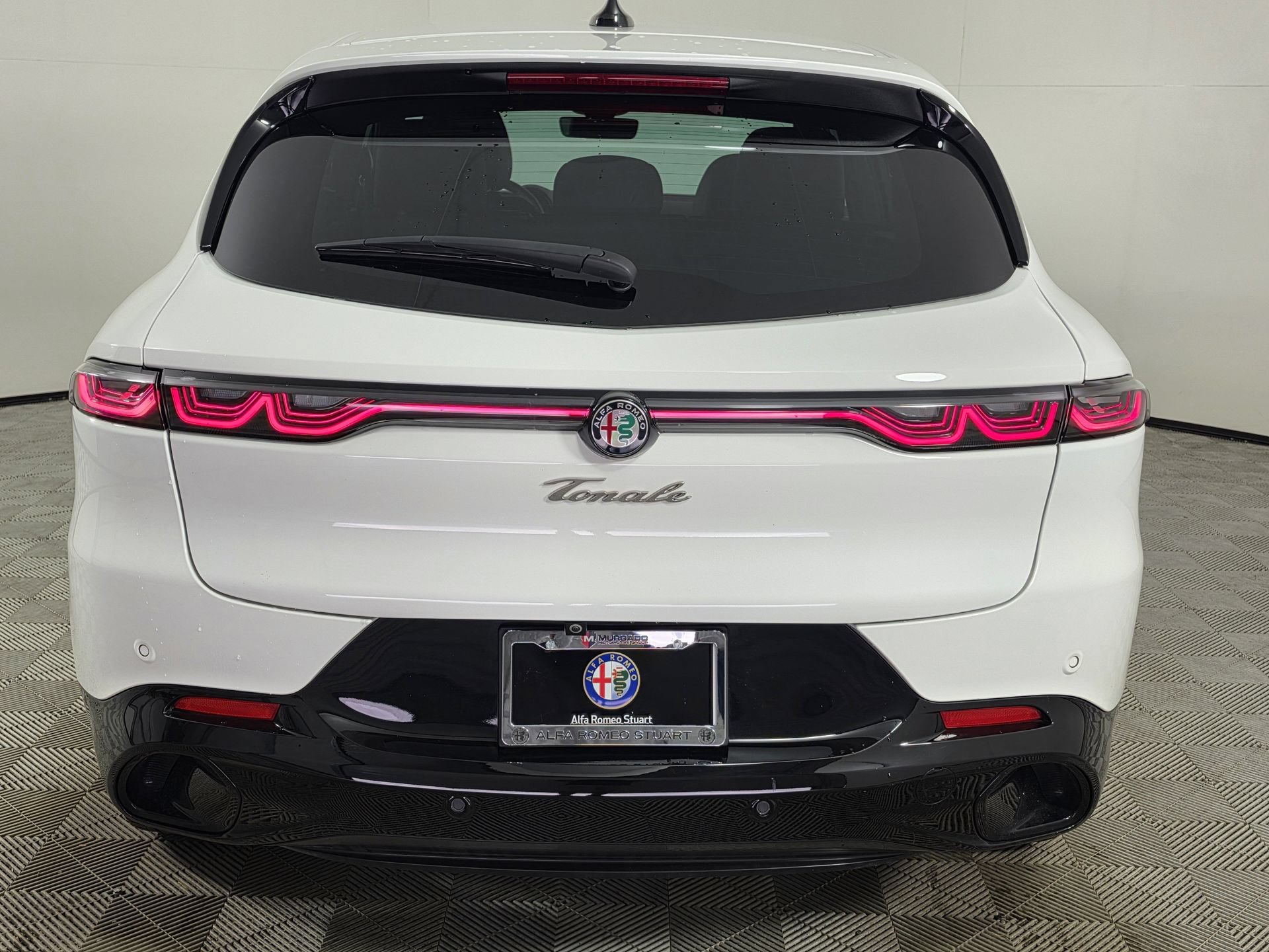 Used 2025 Alfa Romeo Tonale w/ Premium Package AWD/4WD image 6
