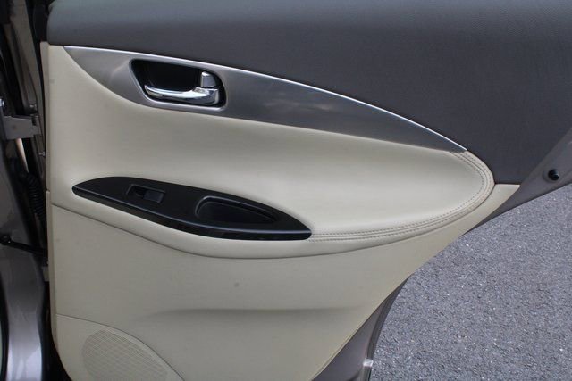 Used 2008 INFINITI EX35 Journey w/ Navigation Pkg image 36