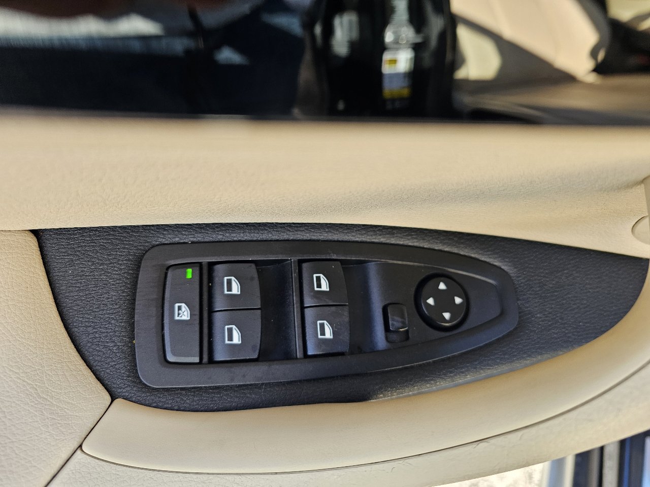 Used 2017 BMW X1 xDrive28i image 5