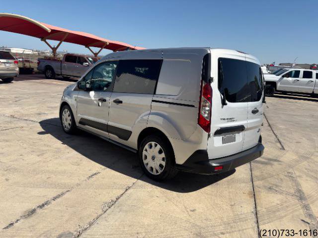 Used 2022 Ford Transit Connect XLT image 5