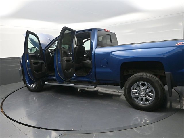 Used 2016 Chevrolet Silverado 2500 LTZ w/ LTZ Plus Package image 39