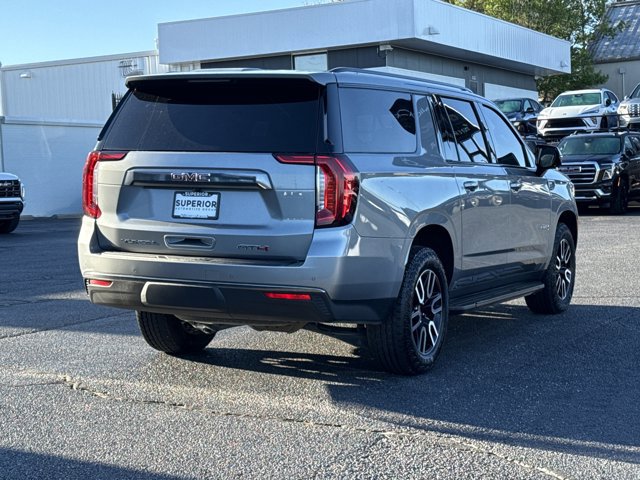 Used 2023 GMC Yukon XL AT4 w/ Technology Package image 2