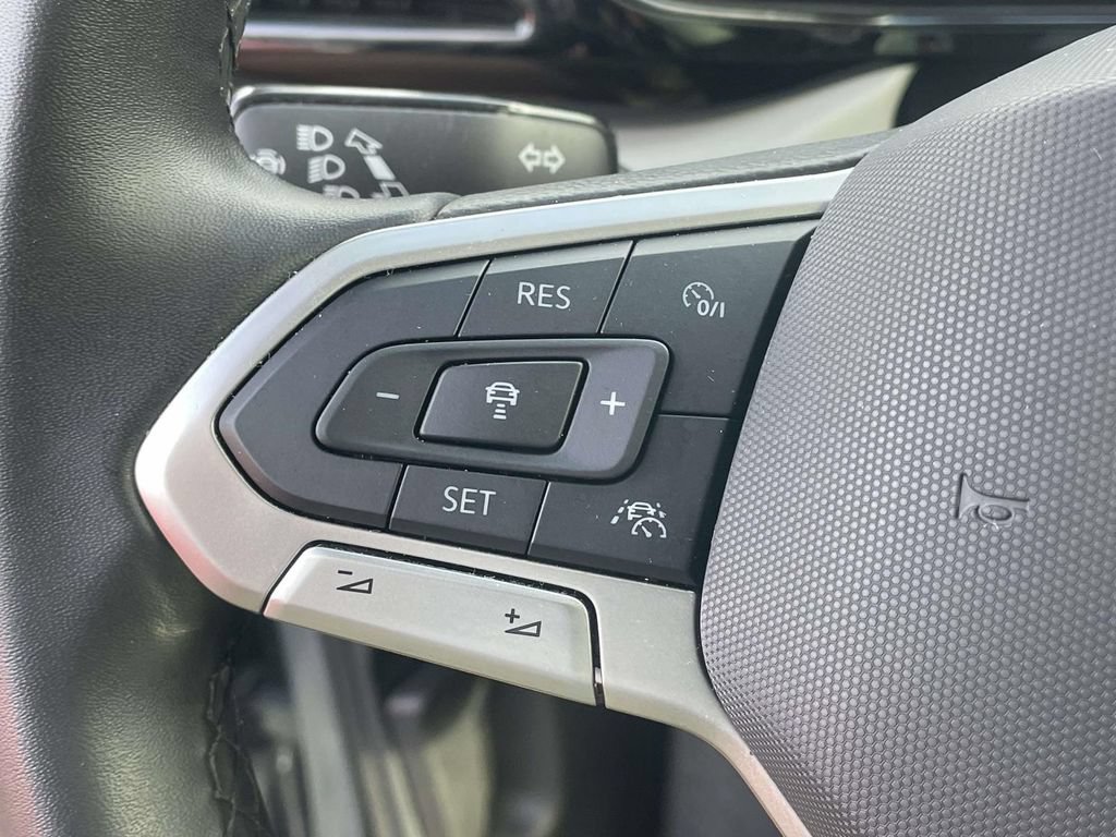 Certified 2024 Volkswagen Taos SE AWD/4WD image 26
