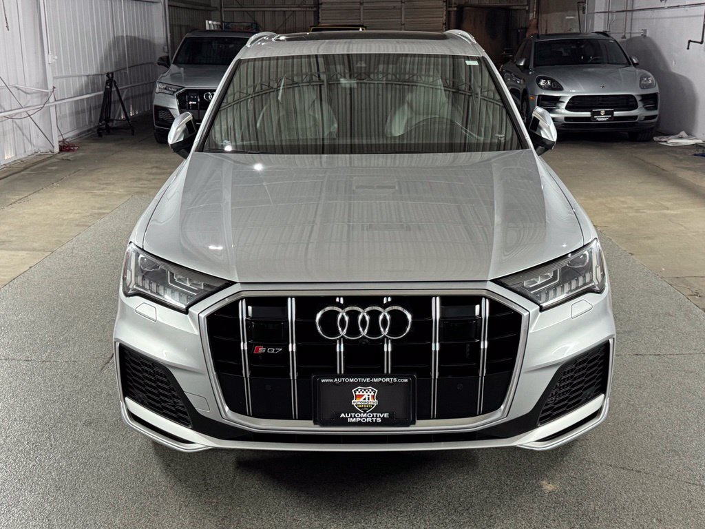Used 2022 Audi SQ7 Premium Plus w/ SQ7 Executive Package AWD/4WD image 3