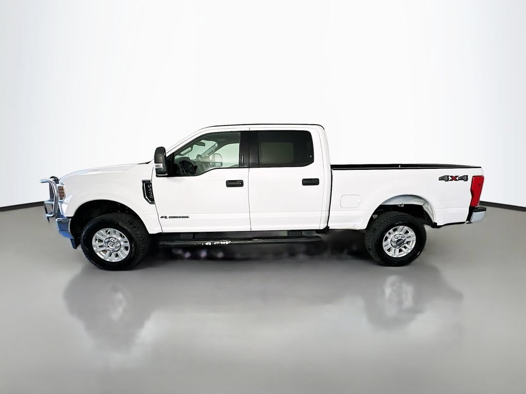 Used 2019 Ford F250 XLT w/ Snow Plow Prep Package AWD/4WD image 4